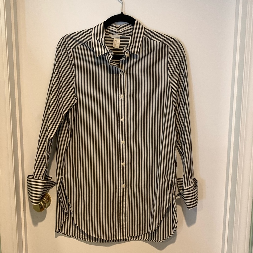 H&M cream/gray striped tunic top. US 4